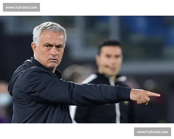 李景亮对阵乔纳森的巅峰较量力量技术与意志的全面对决赛场解析前瞻